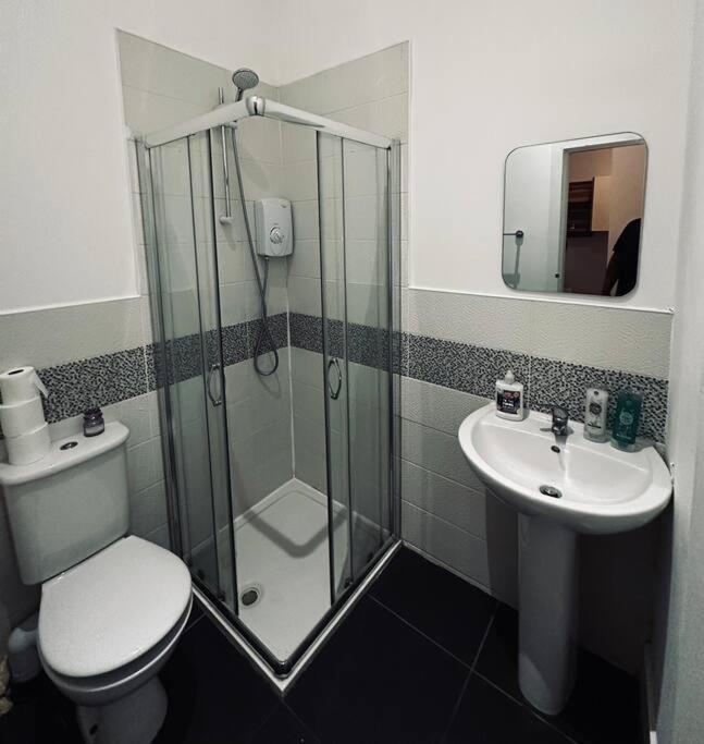 5 Star Luxury Studio Apartment, Big Smart Tv, Wifi, Liverpool City Centre, Easy Access Lock Box Entry! Eksteriør billede